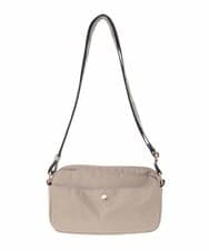 KS5GD01046 a.v.v(アー・ヴェ・ヴェ) メニ—ポケットショルダーバッグ ブラウン