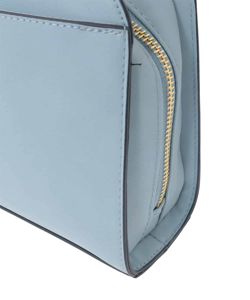 KS5GD04059 a.v.v(アー・ヴェ・ヴェ) 【雑誌InRed(宝島社)5月号掲載】アシンメトリーバッグ ライトブルー