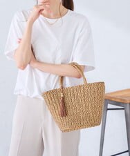 KS5GD07059 a.v.v(アー・ヴェ・ヴェ) ラメカゴバッグ ベージュ