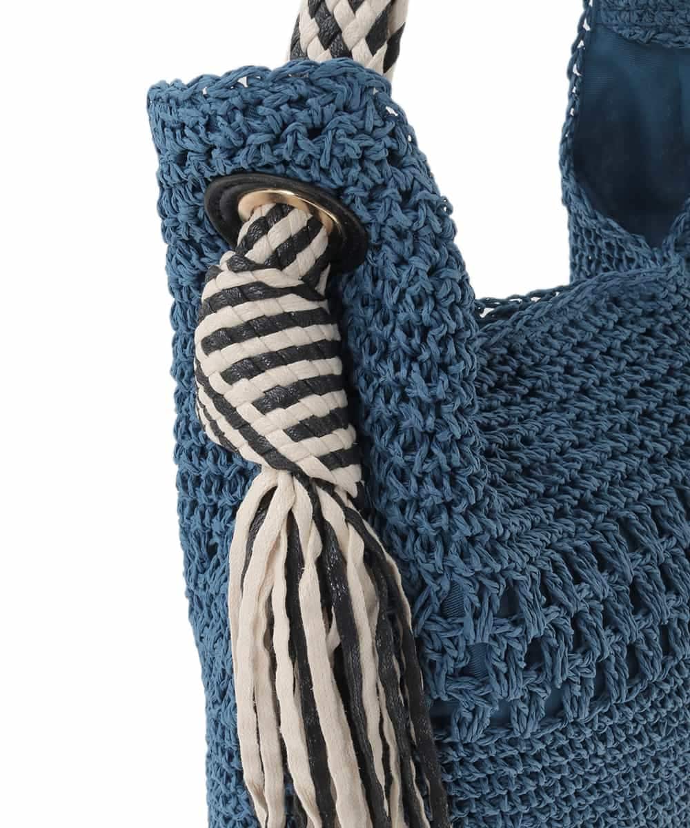 KS5GD08059 a.v.v(アー・ヴェ・ヴェ) 【雑誌InRed(宝島社)5月号掲載】ミックス編み雑材バッグ ブルー