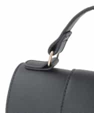 KS5GD09069 a.v.v(アー・ヴェ・ヴェ) フラップカゴショルダーバッグ ブラック