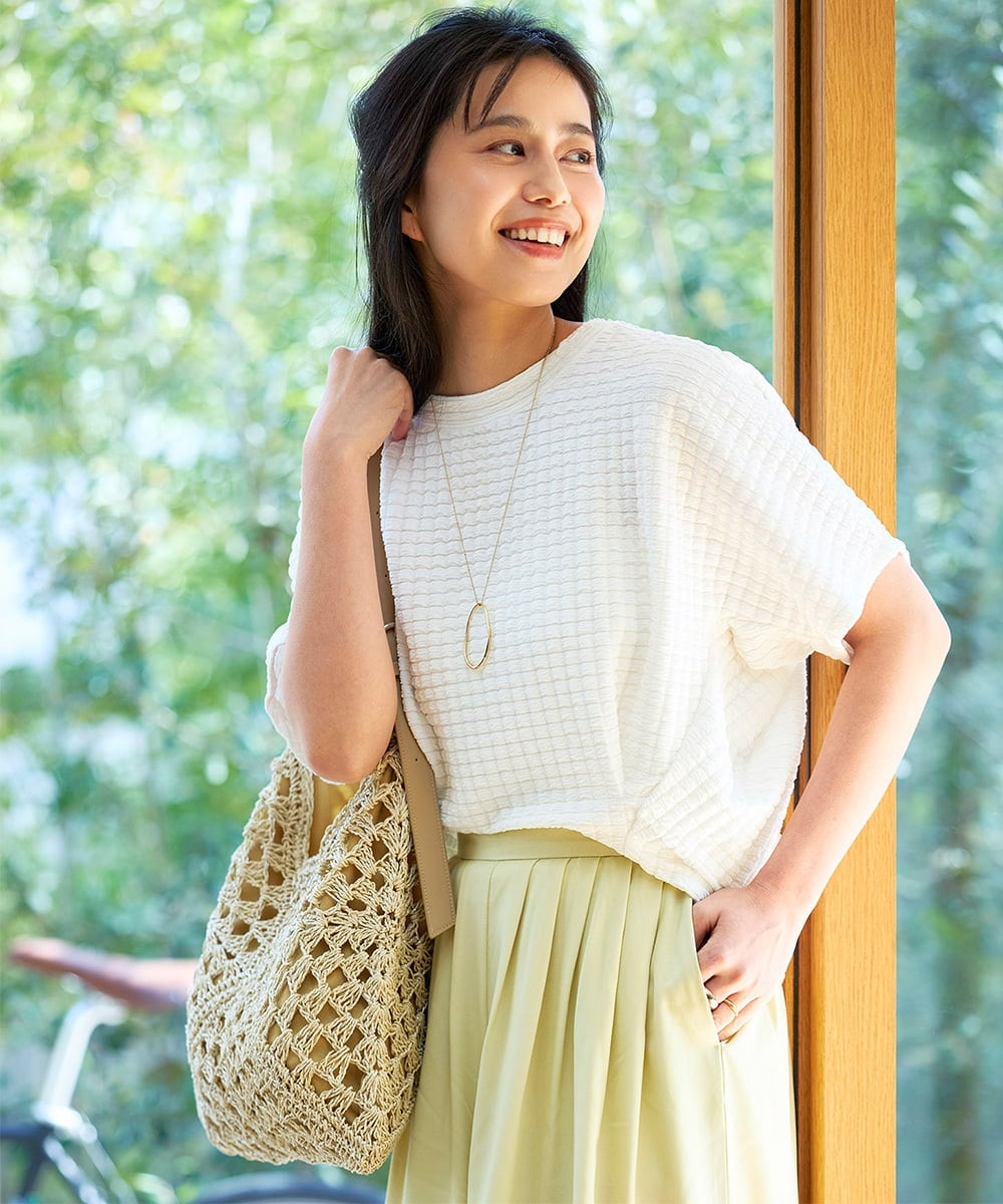 KS5GD10059 a.v.v(アー・ヴェ・ヴェ) ラメフィルム透かし編みショルダーバッグ アイボリー