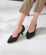 KS6AD03054 a.v.v(アー・ヴェ・ヴェ) ポイントベーシックパンプス アイボリー