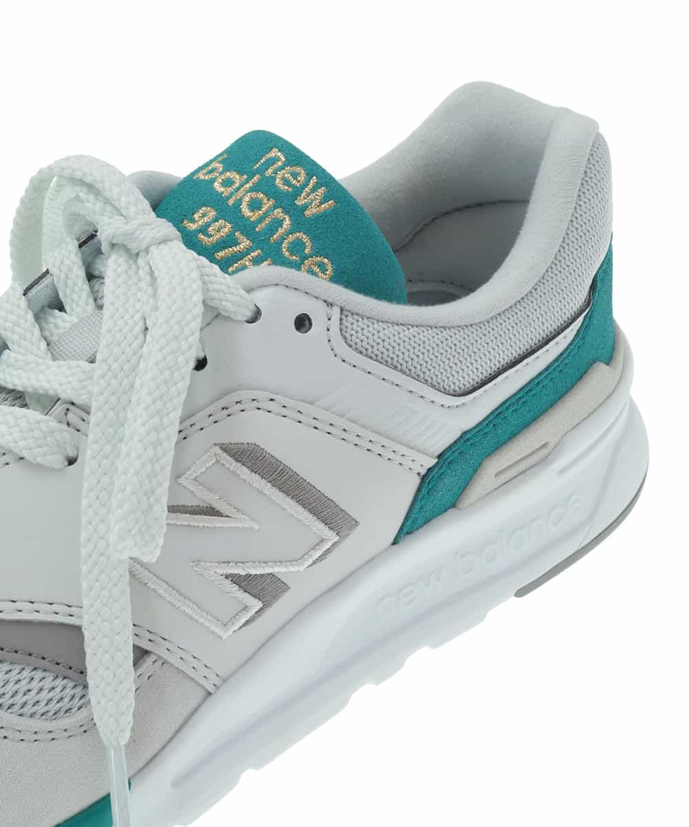 KS6FJ60092 a.v.v(アー・ヴェ・ヴェ) NEW BALANCE CW997H ホワイト