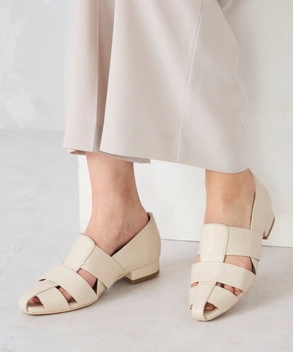 KS6GD04059 a.v.v グルカパンプス