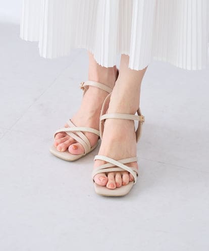 KS6GD07059 a.v.v クロスストラップサンダル