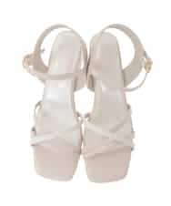 KS6GD07059 a.v.v(アー・ヴェ・ヴェ) クロスストラップサンダル アイボリー