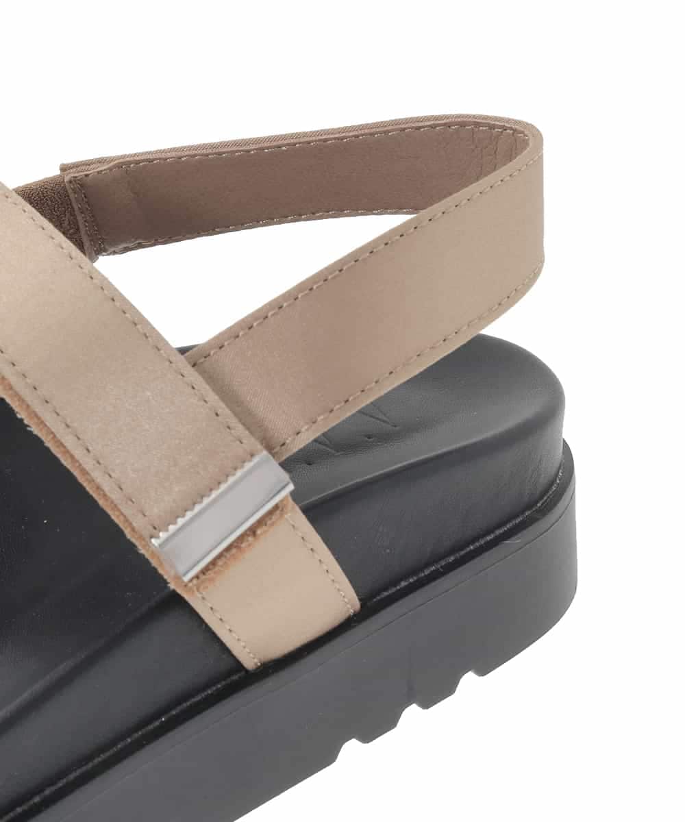 KS6GD08059 a.v.v(アー・ヴェ・ヴェ) 厚底ベルトサンダル ブラウン