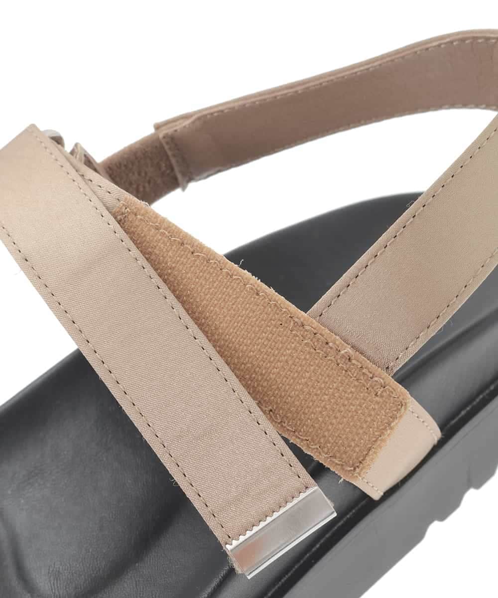 KS6GD08059 a.v.v(アー・ヴェ・ヴェ) 厚底ベルトサンダル ブラウン