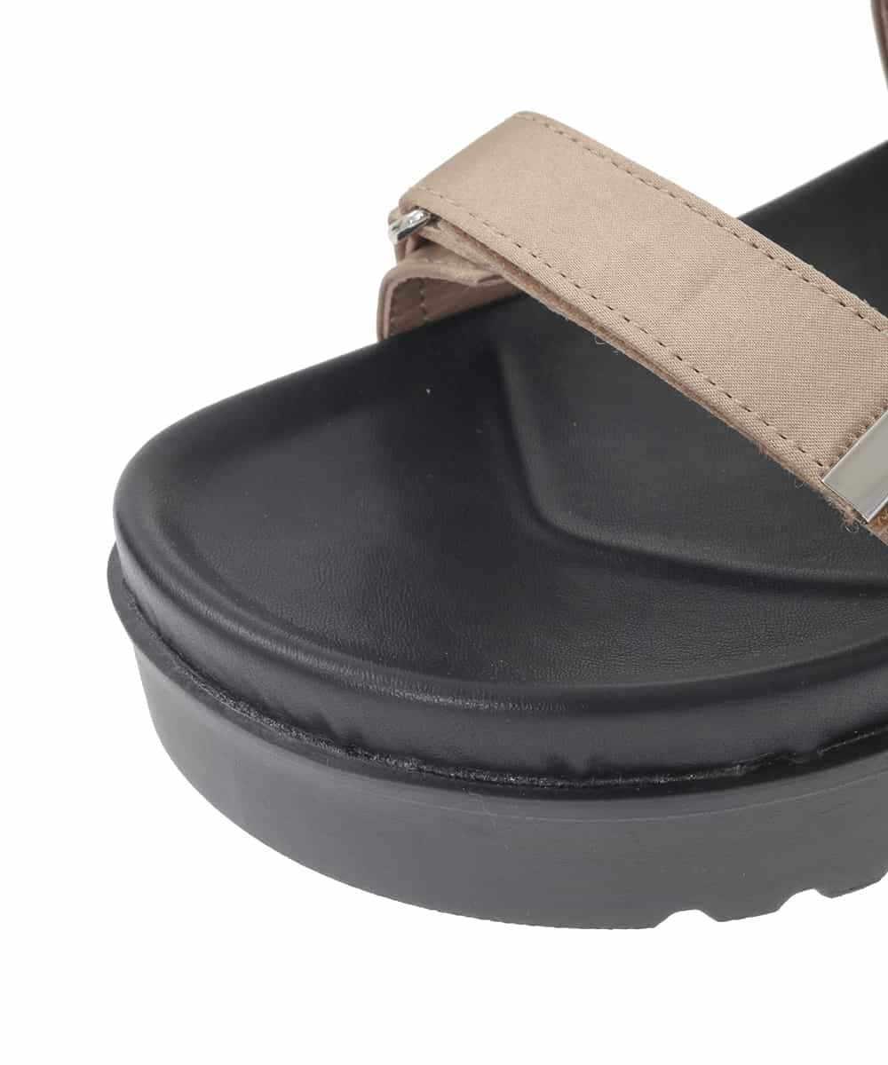 KS6GD08059 a.v.v(アー・ヴェ・ヴェ) 厚底ベルトサンダル ブラウン