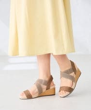 KS6GD10049 a.v.v(アー・ヴェ・ヴェ) クロスゴムサンダル ベージュ