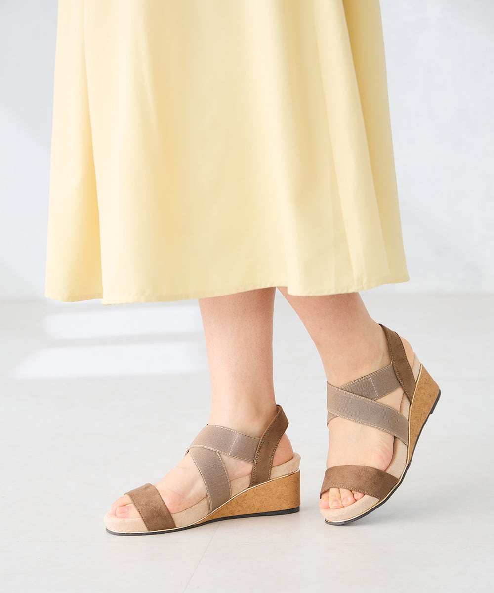 KS6GD10049 a.v.v(アー・ヴェ・ヴェ) クロスゴムサンダル シルバー