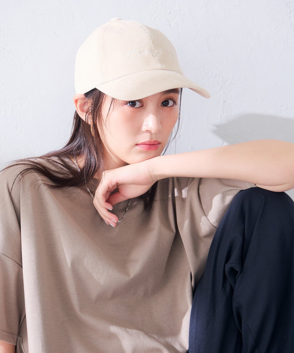 KS7AG01029 a.v.v(アー・ヴェ・ヴェ) コーデュロイロゴキャップ アイボリー