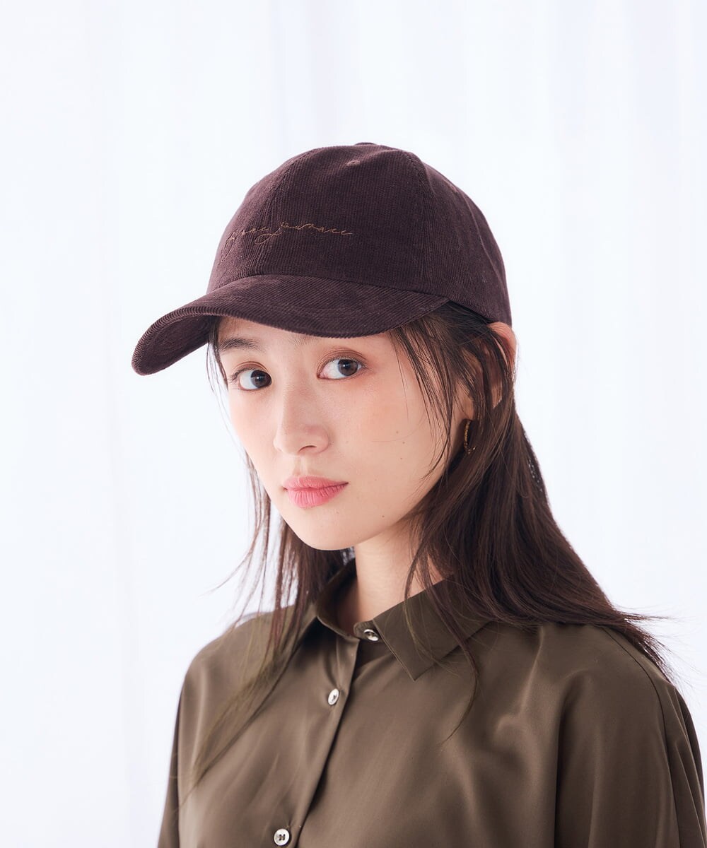 KS7AG01029 a.v.v(アー・ヴェ・ヴェ) コーデュロイロゴキャップ アイボリー