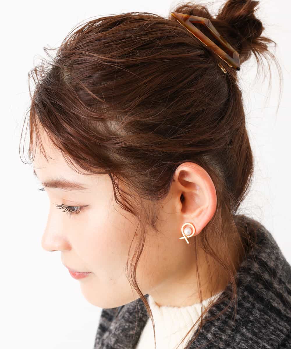 KSPJM09014 a.v.v(アー・ヴェ・ヴェ) パール調サークルピアス シルバー