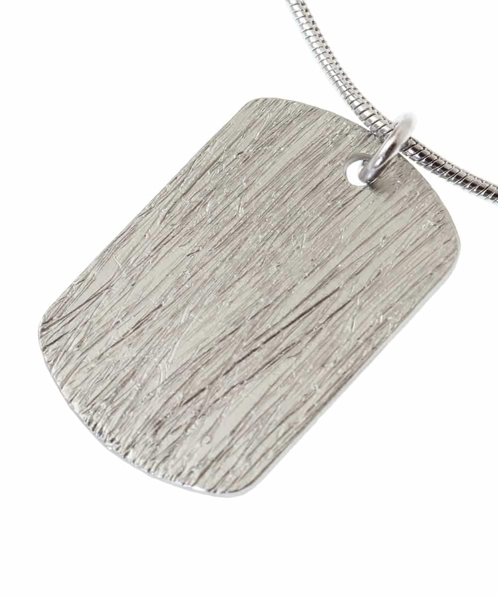 KT2GP69016 a.v.v MEN(アー・ヴェ・ヴェ) DOG TAG ネックレス シルバー