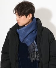 KT3AV22034 a.v.v MEN(アー・ヴェ・ヴェ) 【プレゼントに人気】リバーシブルグラデーションマフラー ネイビー
