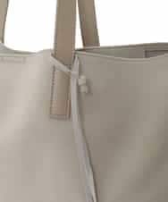 KT5AD70034 a.v.v MEN(アー・ヴェ・ヴェ) トートバッグ【ドコデモBAGシリーズ】 グレージュ