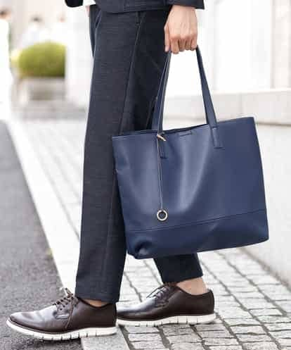 KT5AP70034 a.v.v MEN ファンクショントートBAG