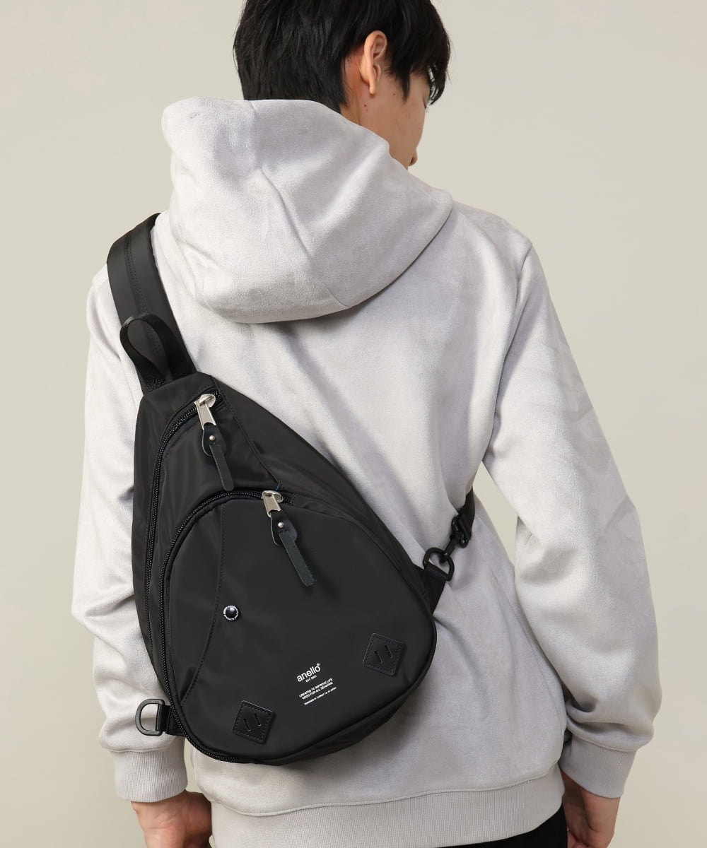 KT5GD25049 a.v.v MEN(アー・ヴェ・ヴェ) 【大容量】ワンショルダーバッグ ブラック