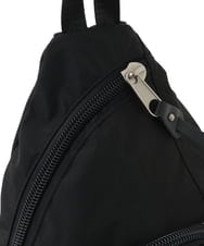 KT5GD25049 a.v.v MEN(アー・ヴェ・ヴェ) 【大容量】ワンショルダーバッグ ブラック