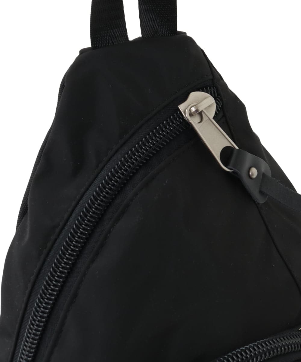 KT5GD25049 a.v.v MEN(アー・ヴェ・ヴェ) 【大容量】ワンショルダーバッグ ブラック