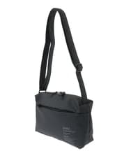 KT5GD26039 a.v.v MEN(アー・ヴェ・ヴェ) NIMBUSミニバッグ ブラック