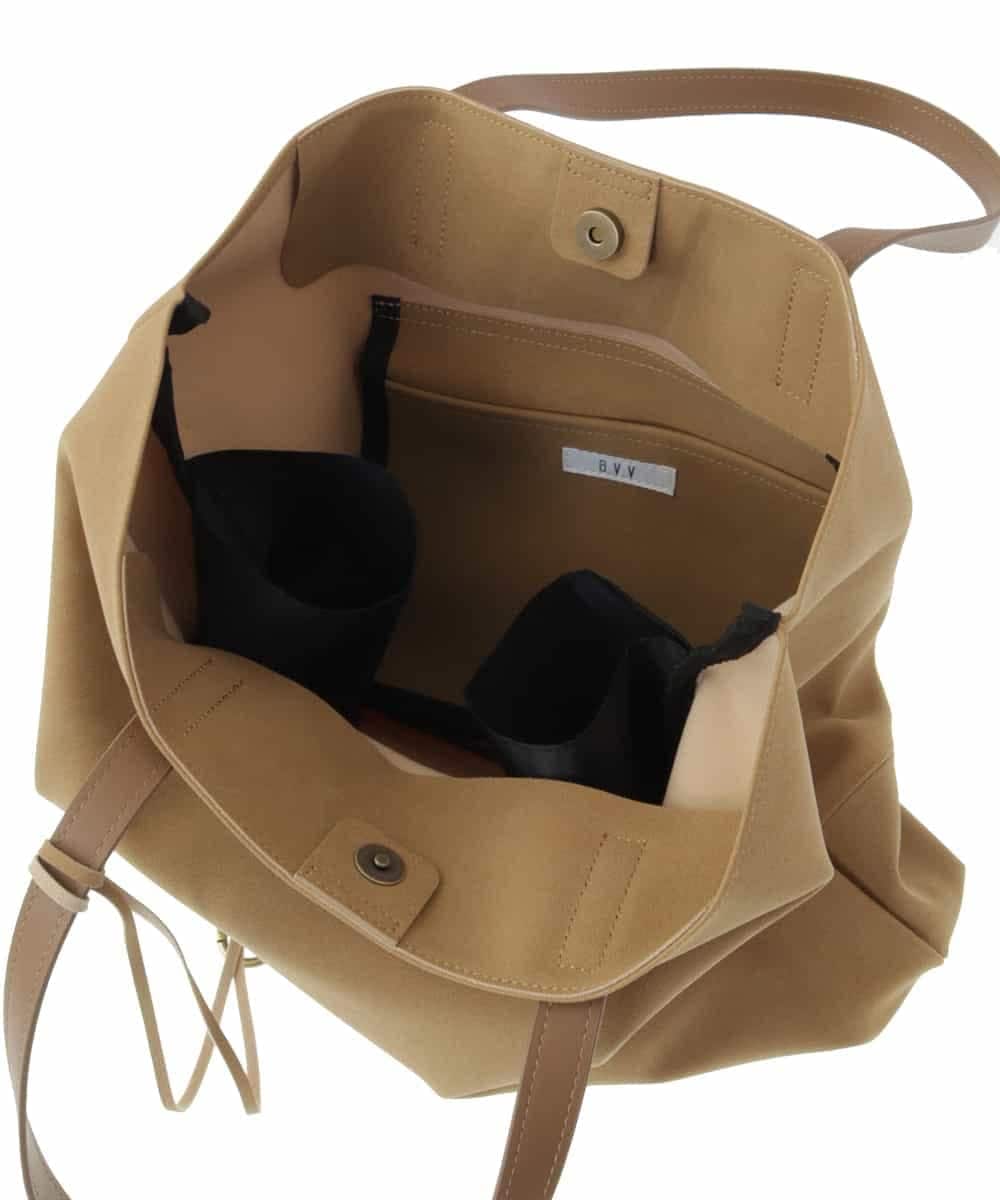 KT5GP70034 a.v.v MEN(アー・ヴェ・ヴェ) ファンクショントートBAG ベージュ