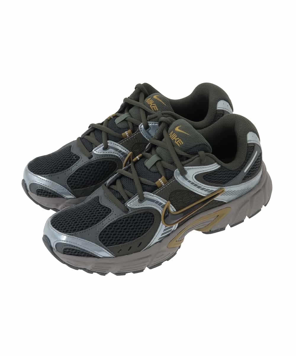 KT6AD71115 a.v.v MEN(アー・ヴェ・ヴェ) スニーカー　NIKE  V5  ブラック