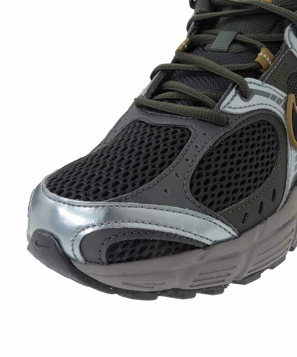 KT6AD71115 a.v.v MEN(アー・ヴェ・ヴェ) スニーカー　NIKE  V5  ブラック