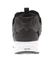 KT6AM14180 a.v.v MEN(アー・ヴェ・ヴェ) REEBOCK INSTAPUMP FURY OGMU ブラック