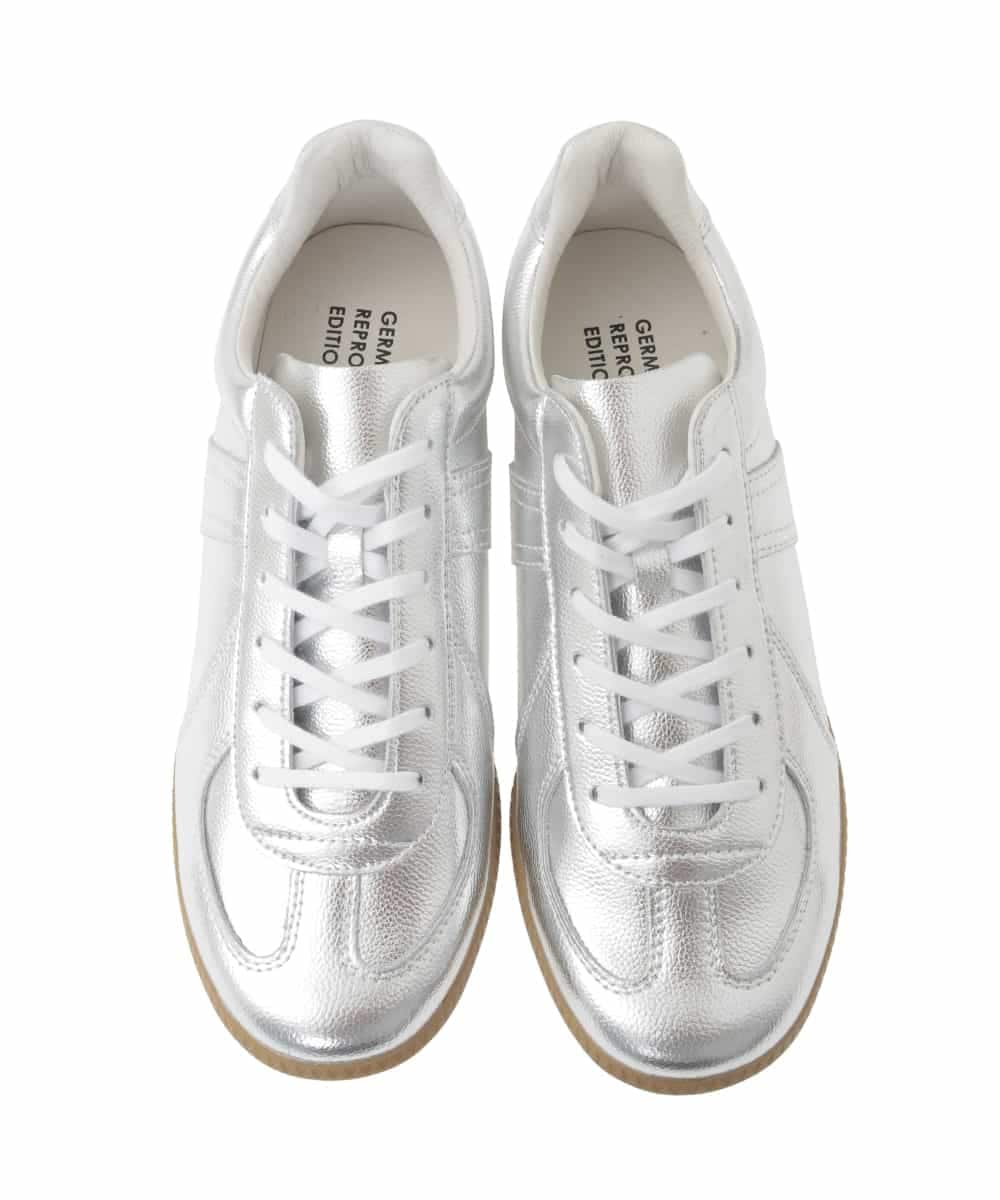 KT6GD57079 a.v.v MEN(アー・ヴェ・ヴェ) ジャーマントレーナー シルバー