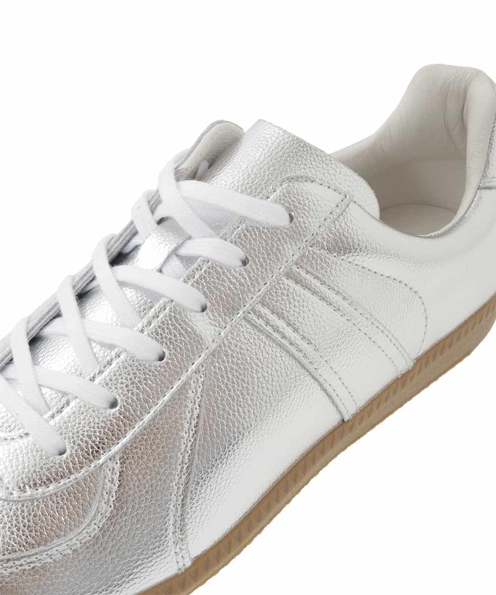 KT6GD57079 a.v.v MEN(アー・ヴェ・ヴェ) ジャーマントレーナー シルバー