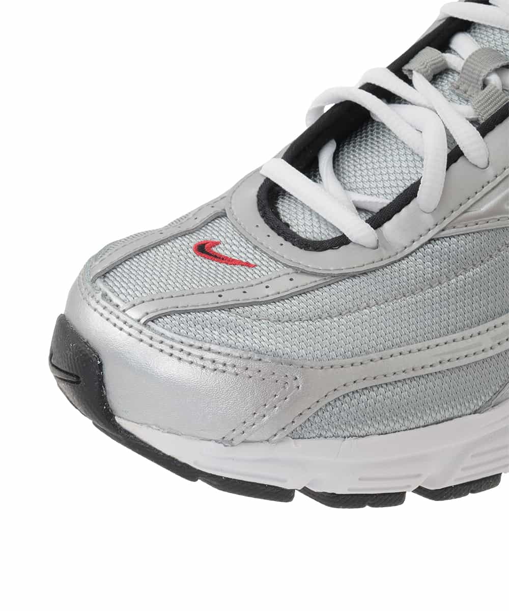 KT6GD85103 a.v.v MEN(アー・ヴェ・ヴェ) NIKE イニシエーター シルバー