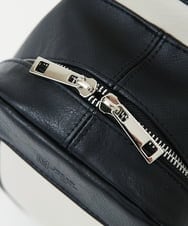 MD5AW43105 MK MICHEL KLEIN HOMME(MKミッシェルクランオム) ボディバッグ アイボリー(80)