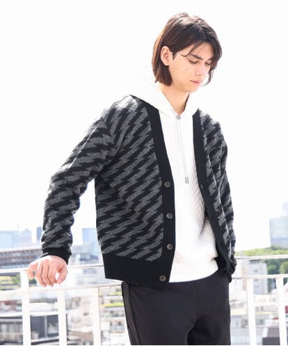 MKFAU32090 MK MICHEL KLEIN HOMME サンダー柄カーディガン