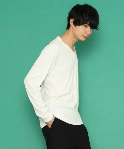 MKKDS55059  ベーシックVネックカットソー