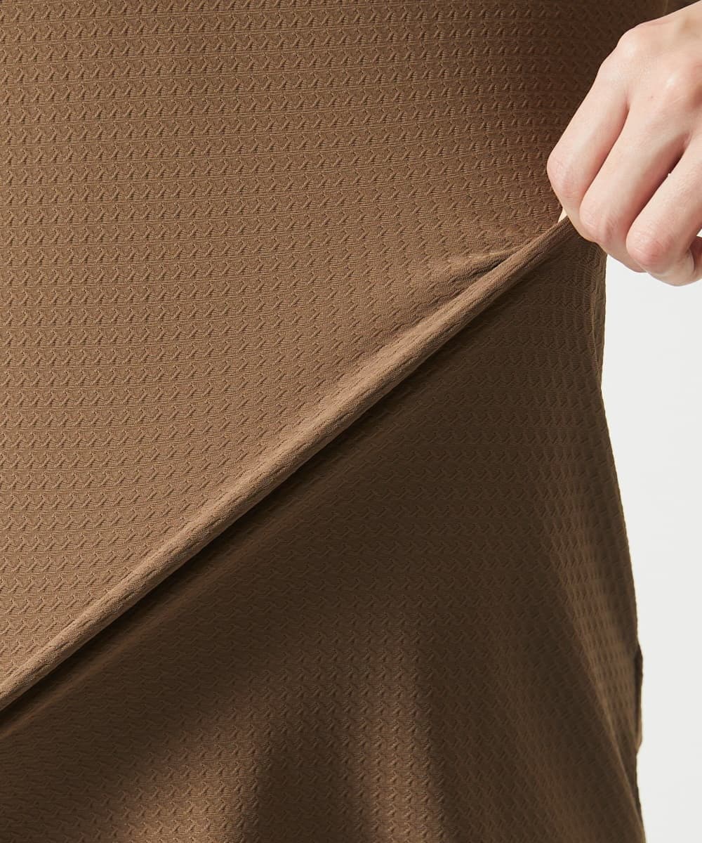 MKKGA59050 MK MICHEL KLEIN HOMME(MKミッシェルクランオム) 【接触冷感 / ひんやり】VネックTシャツ / スリップウエーブジャガード ブラウン