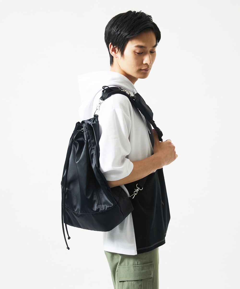 MKKHC81080 MK MICHEL KLEIN HOMME(MKミッシェルクランオム)  【接触冷感】COOLタッチブロックプルオーバーパーカー ホワイト
