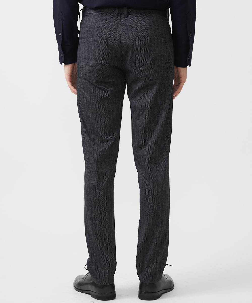 MKLAA57140 MK MICHEL KLEIN HOMME(MKミッシェルクランオム) 【セットアップ対応/全4サイズ展開】テーパードパンツ/TEC EASY へリンボン ダークグレー
