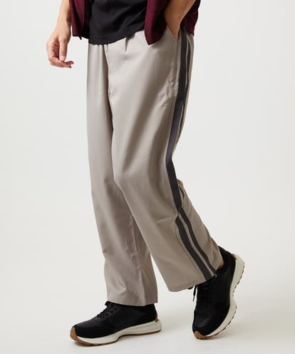 MKLGC84090 MK MICHEL KLEIN HOMME サイドラインスラックス