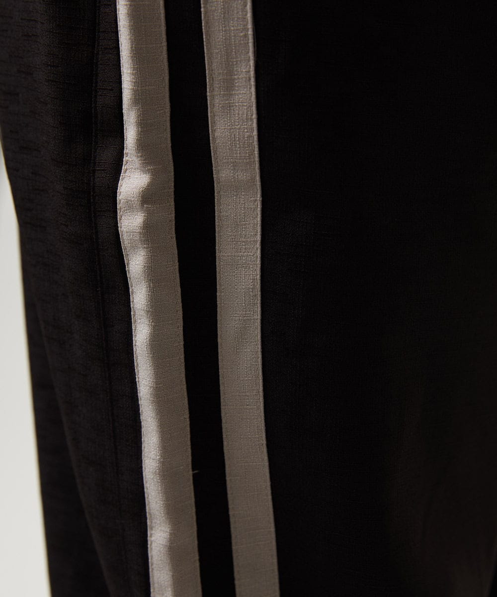MKLGC84090 MK MICHEL KLEIN HOMME(MKミッシェルクランオム) サイドラインスラックス ブラック