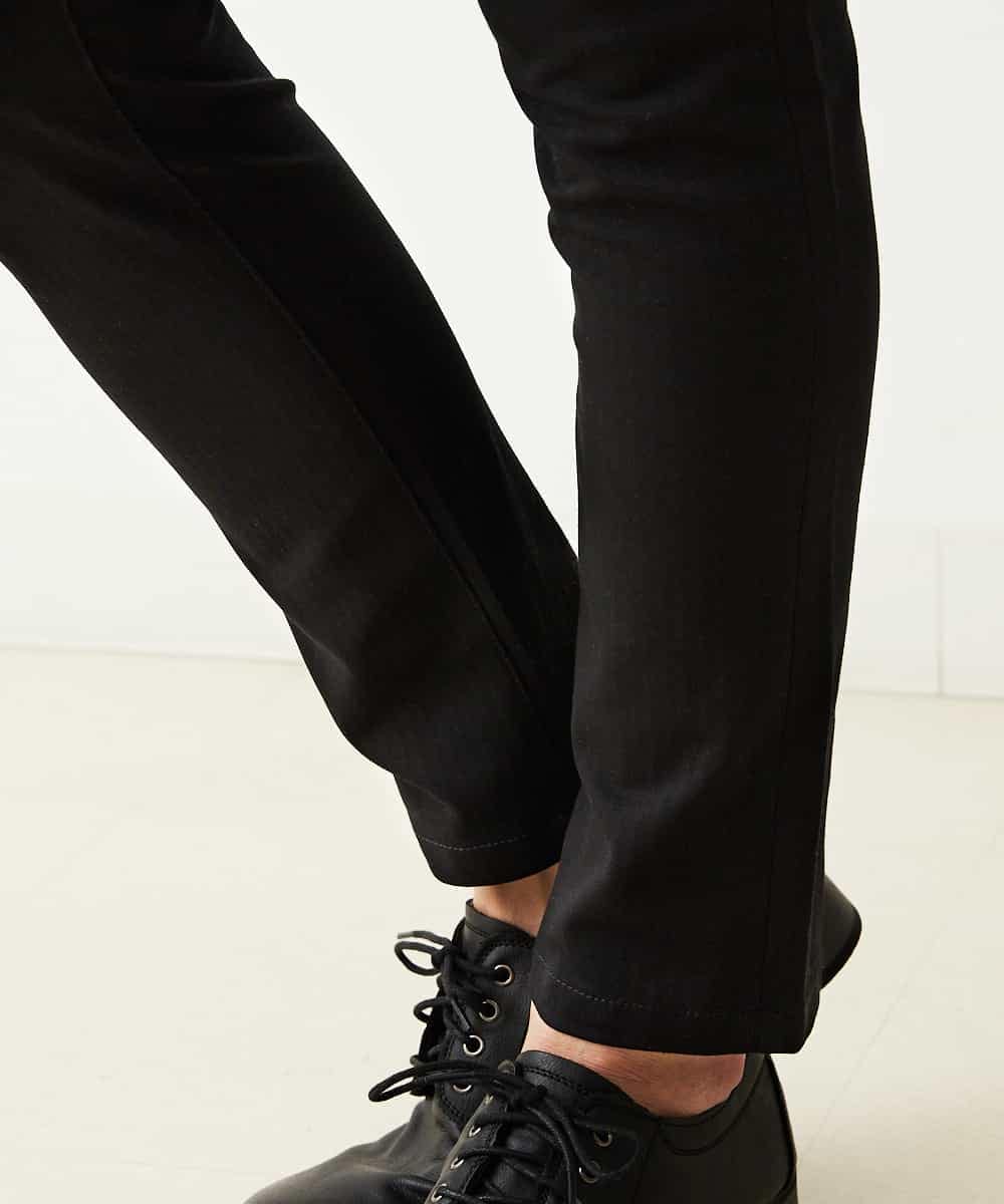 MKLGM64110 MK MICHEL KLEIN HOMME(MKミッシェルクランオム) コンパクトシルキーセットアップパンツ ブラック