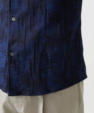 MNBAI63270 MICHEL KLEIN HOMME(ミッシェルクラン オム) 総柄タック入り長袖シャツ ネイビー