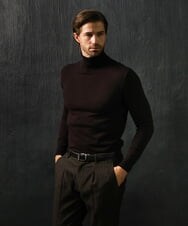 MNFAI53210 MICHEL KLEIN HOMME(ミッシェルクラン オム) 天竺編タートルネックニット ブラウン