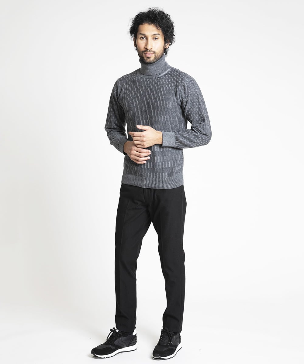 MNFAV13190 MICHEL KLEIN HOMME(ミッシェルクラン オム) 矢羽根柄 タートルネックニット ダークグレー