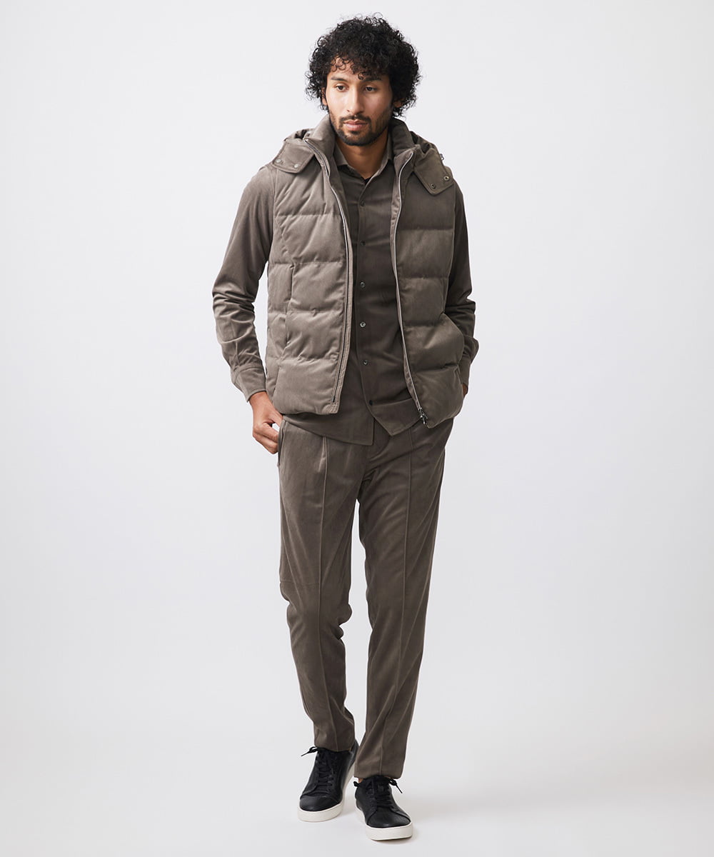 MNJAA56490 MICHEL KLEIN HOMME(ミッシェルクラン オム) トリコットベロアダウンベスト セットアップ ブラウン