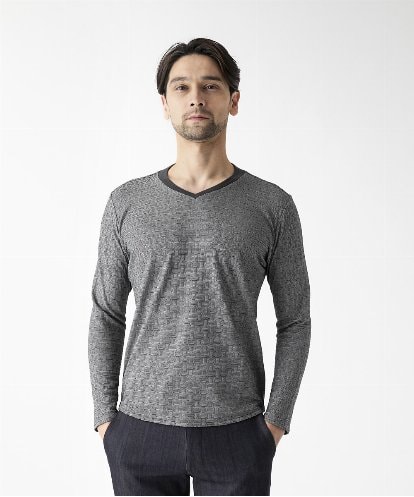 MNKAF60150 MICHEL KLEIN HOMME 《日本製》レンガ柄Vネック長袖カットソー