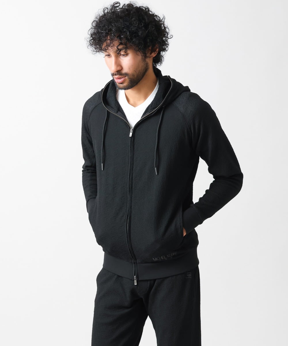 MNKGX68250 MICHEL KLEIN HOMME(ミッシェルクラン オム) ブランドロゴ刺繍入りニットパーカー セットアップ ブラック