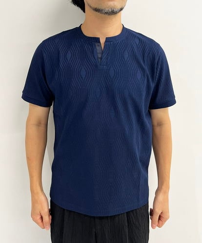 MNKIF53150 MICHEL KLEIN HOMME 《日本製》スモーク柄キーネック半袖カットソー